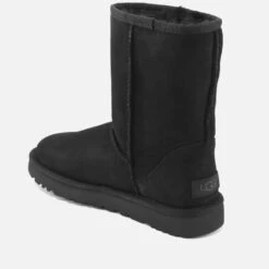 UGG Women's Classic Short II Sheepskin Boots - Black -Cheap Stepwise Footwear Store 11307489 2654718859593523