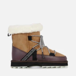 EMU Australia Women's Sharky Blurred Water Resistant Sheepskin Boot - Chestnut
