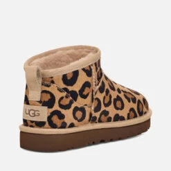 UGG Classic Ultra Mini Spotty Cow-Hair Boots -Cheap Stepwise Footwear Store 13897449 1385019799473684